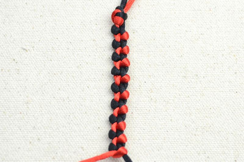 Alternating Half Hitch