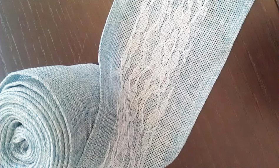 Ribbon with lace