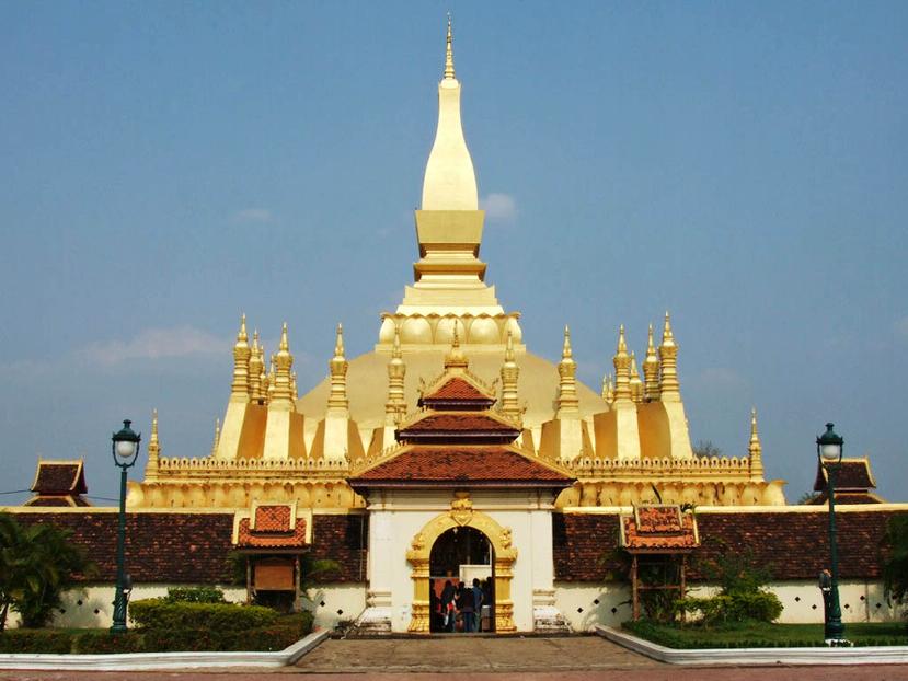 Temple Pha-That-Luang Vientiane