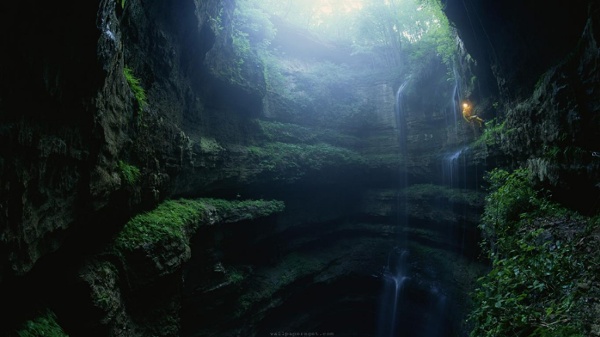 Deep-cave-water-sun-beautiful-scenery-hd-nature1-768x1366.jpg (1366×768)