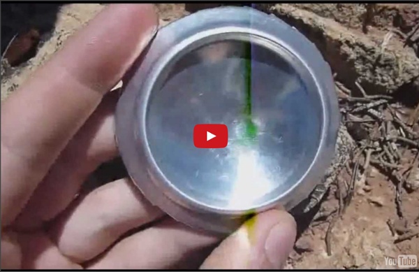 Faire du feu avec une canette/ Making fire with an aluminum can