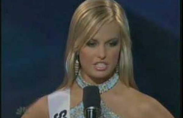 Miss Teen USA 2007 - South Carolina answers a question