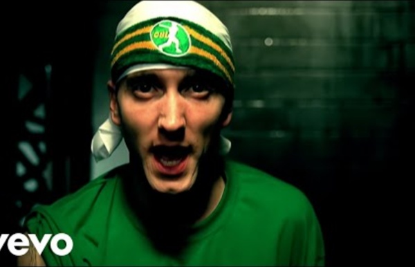 Eminem - Sing For The Moment‬‏