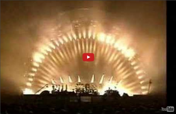 Pink Floyd - Another Brick In The Wall(Live)