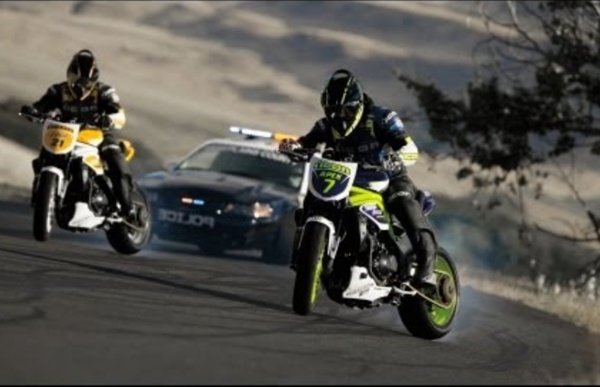 Motorcycle vs. Car Drift Battle 2