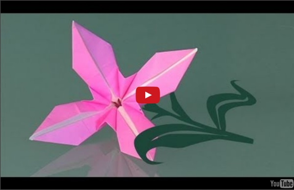 Une fleur in papier, comment faire origami