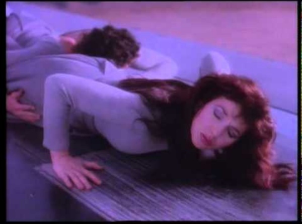 Kate Bush - Running Up That Hill - Official Music Video