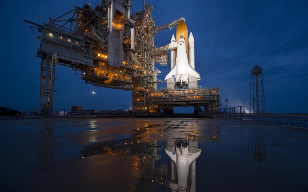 Shuttle-atlantis-sts135-launch-pad-ingalls-1920.jpg (JPEG-bilde, 1280x800 punkter)
