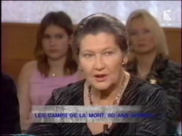 Simone VEIL témoigne des camps (2005)