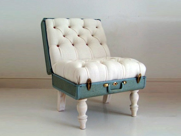 Suitcase-chair.jpg (JPEG Image, 684x513 pixels)