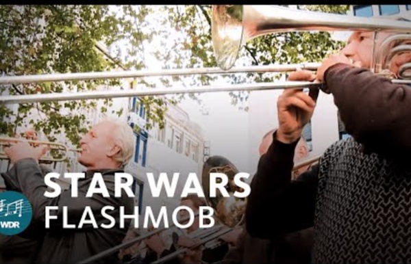 Star Wars Flashmob auf dem Wallrafplatz