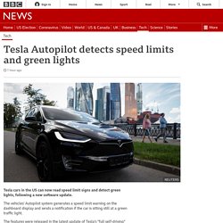 Tesla Autopilot detects speed limits and green lights