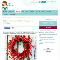 90 Beautiful Wreaths To Make! {free patterns