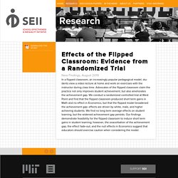 Effects of the Flipped Classroom: Evidence from a Randomized Trial