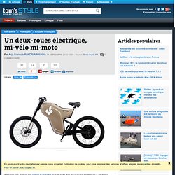 Un deux-roues électrique, mi-vélo mi-moto