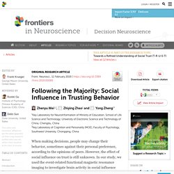 Following the Majority: Social Influence in Trusting Behavior