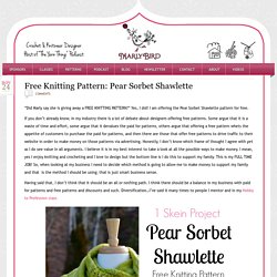 Free Knitting Pattern: Pear Sorbet Shawlette - Marly Bird