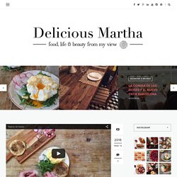 Nubes de huevo con rúcula y pan tostado - Delicious Martha